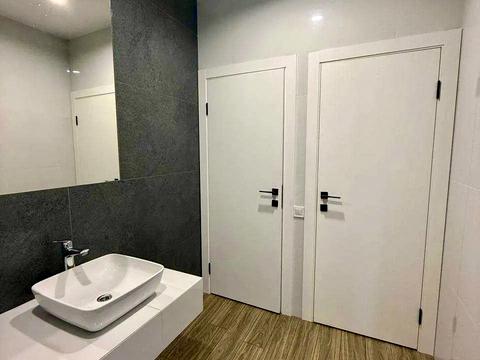 комерційна за адресою Павла Нірінберга вул. (Баумана), 10-А