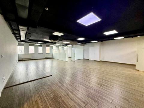 комерційна за адресою Павла Нірінберга вул. (Баумана), 10-А