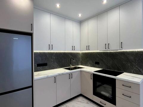 квартира за адресою Європейська вул. (Жовтнева), (Будинок 4)