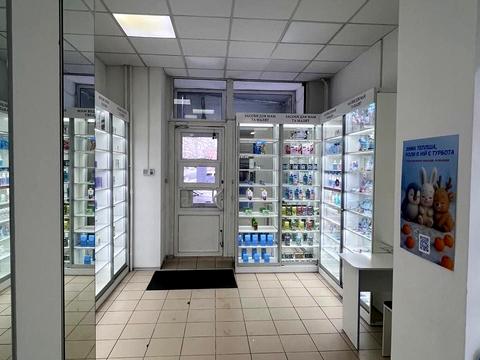 коммерческая по адресу Миколы Бажана просп., 10