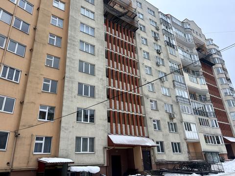 квартира за адресою Довженка вул., 12