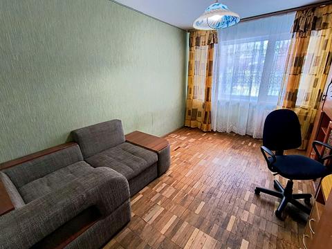 квартира за адресою Київ, Любомира Гузара просп. (Космонавта Комарова), 4-А