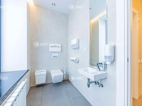 комерційна за адресою Європейська вул. (Новгородська), 11