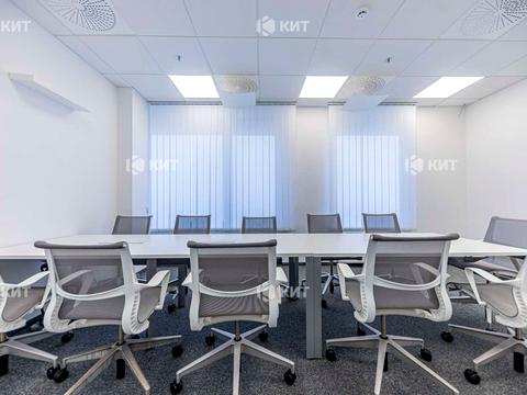 комерційна за адресою Європейська вул. (Новгородська), 11