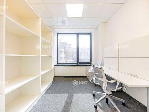 комерційна за адресою Європейська вул. (Новгородська), 11