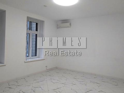 комерційна за адресою Шовковична вул., 10