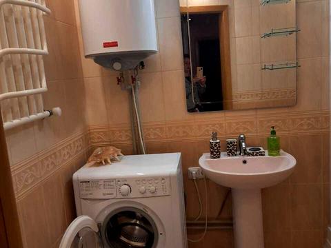 квартира за адресою Почайнинська вул., 13/9