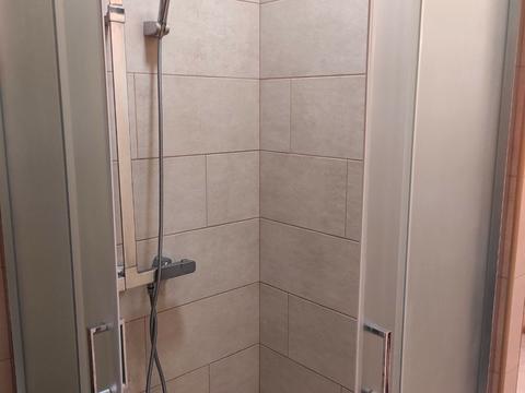 будинок за адресою Привітна вул. (Возз'єднання), 14