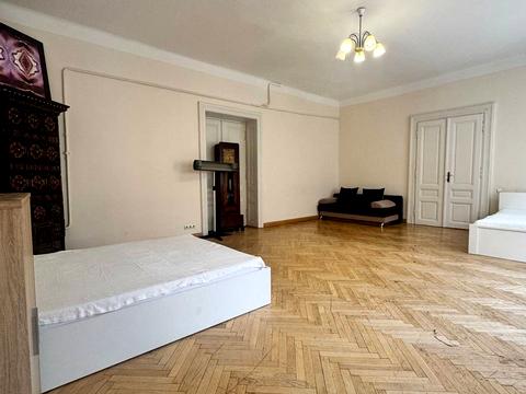 квартира за адресою Миколая Коперника вул., 26