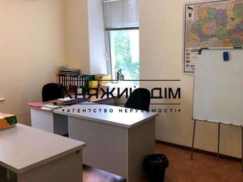 комерційна за адресою Олеся Гончара вул., 37-А