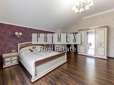 будинок за адресою Жовтнева вул.