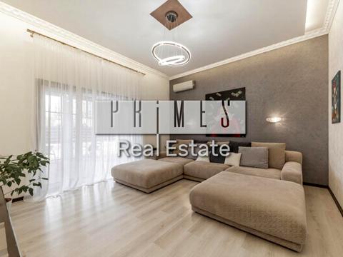 будинок за адресою Жовтнева вул.