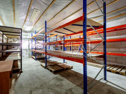 коммерческая по адресу В'ячеслава Чорновола, 1