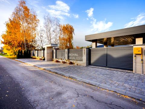 дом по адресу вишнева, 44