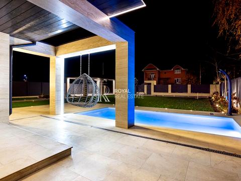 дом по адресу вишнева, 44