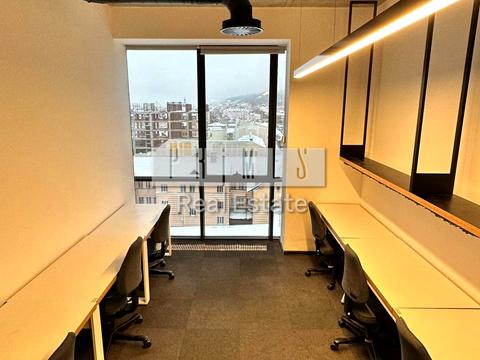 комерційна за адресою Кирилівська вул. (Фрунзе), 15/1