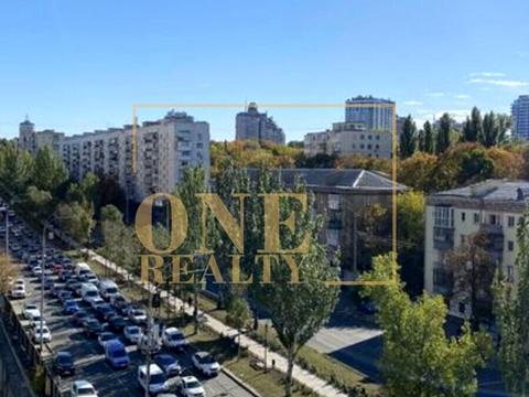 квартира по адресу Леси Украинки бульв., 7-А