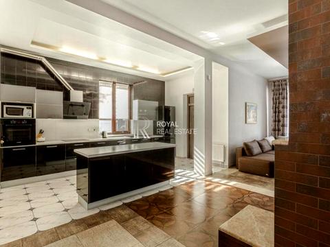 будинок за адресою Радистів пров.