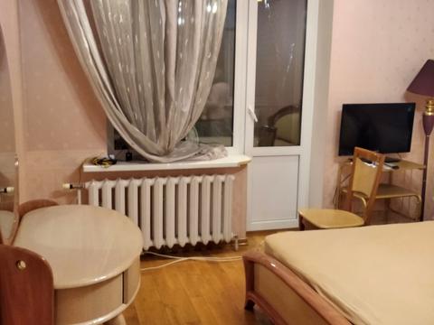 кімната за адресою Анни Ахматової вул., 18