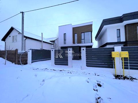 будинок за адресою с. Петропавлівська Борщагівка, Дружби бульв.