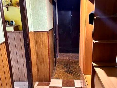 квартира за адресою Братиславська вул., 18-Б