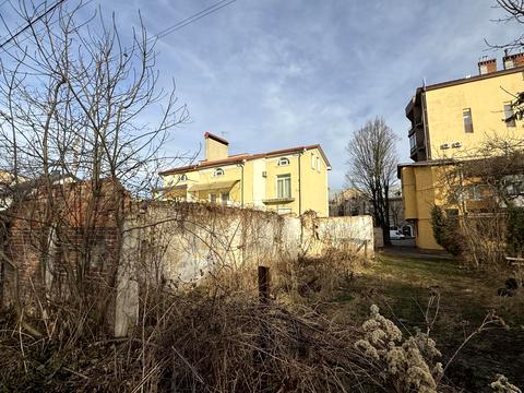 комерційна за адресою Окружна вул., 88