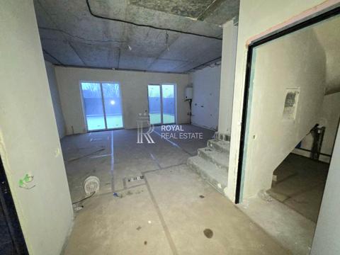 будинок за адресою с. Петропавлівська Борщагівка, Дружби бульв.