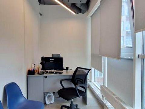 комерційна за адресою Жилянська вул., 118