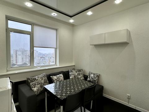 квартира за адресою Академіка Сахарова вул., 26