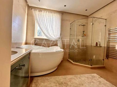 дом по адресу Шкільна