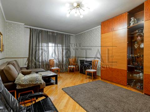 квартира за адресою Богдана Хмельницького вул., 82