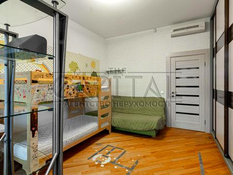 квартира за адресою Богдана Хмельницького вул., 82