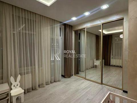 квартира по адресу Андрея Верхогляда ул. (Михайла Драгомирова), 3