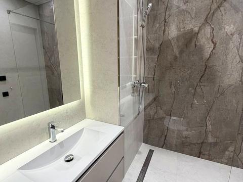 квартира за адресою Набережна Перемоги вул., (Будинок 1)