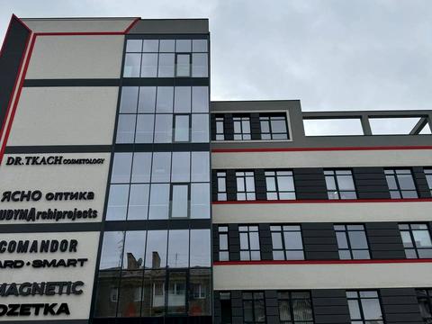 коммерческая по адресу Ясская ул. (Миколи Ковальчука), 3