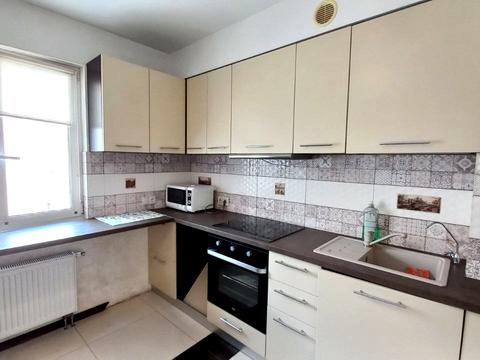 квартира за адресою Кургузова вул., 1а к1