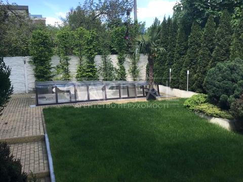 будинок за адресою Івана Виговського вул. (Маршала Гречка)