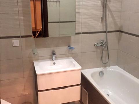 квартира за адресою Академіка Глушкова просп., 9-Г