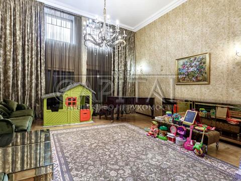 будинок за адресою Верхній вал