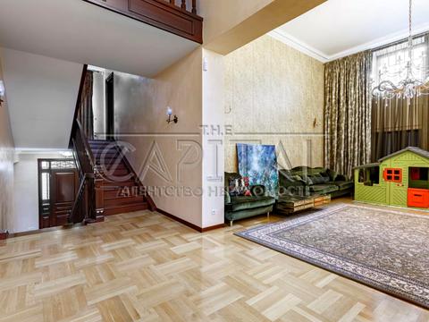 будинок за адресою Верхній вал