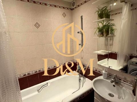 квартира за адресою Анни Ахматової вул., 15