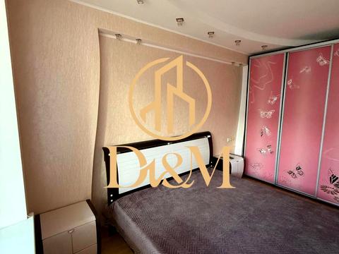 квартира за адресою Анни Ахматової вул., 15