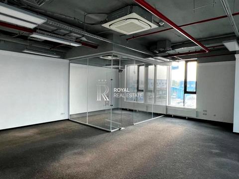 комерційна за адресою Степана Бандери просп. (Московський), 28 А