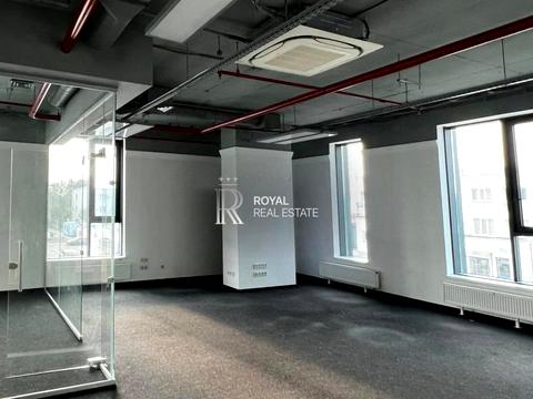 комерційна за адресою Степана Бандери просп. (Московський), 28 А