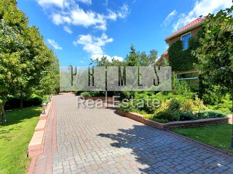 дом по адресу Богдана Хмельницького