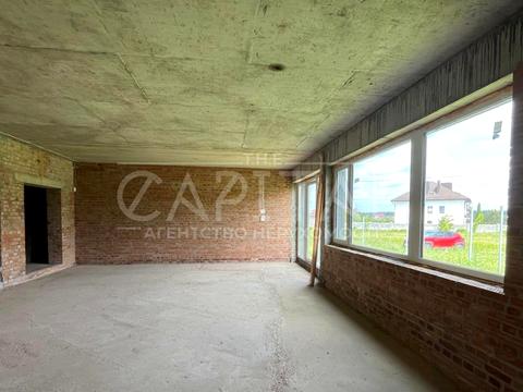 комерційна за адресою Дачна, 1