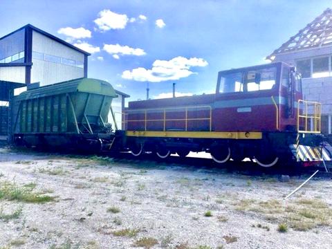 комерційна за адресою смт. Рокитне, центральна, 1