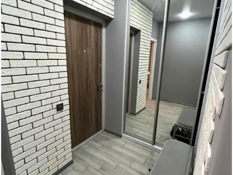 квартира за адресою Тадея Рильського бульв., 1