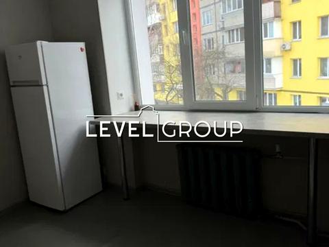 комерційна за адресою Київ, Віктора Забіли вул., 7