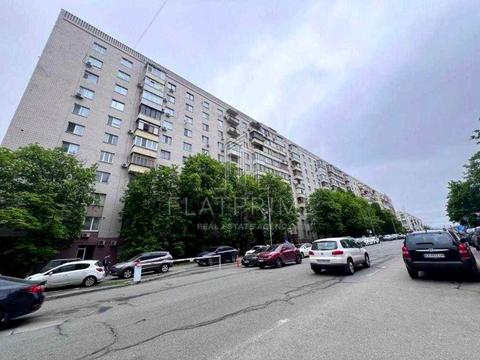 квартира за адресою Генерала Алмазова вул. (Кутузова), 14